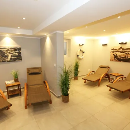 Strandlaeufer Whg 25 Mit Terrasse * Baabe