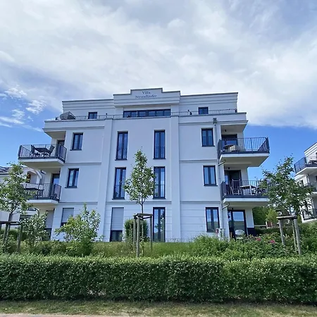 Strandlaeufer Whg 25 Mit Terrasse Apartment *