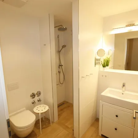 Apartment Strandlaeufer Whg 25 Mit Terrasse Baabe