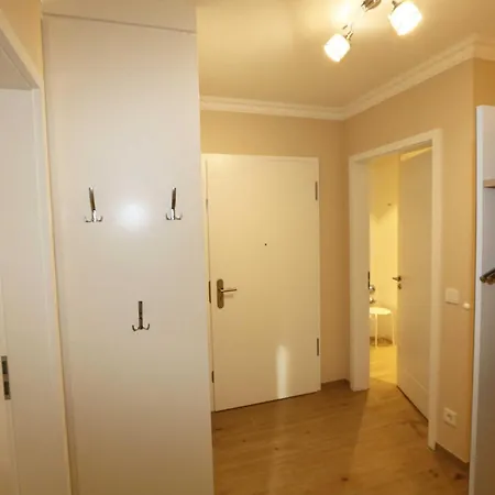 Apartment Strandlaeufer Whg 25 Mit Terrasse Baabe