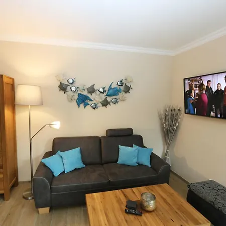 Strandlaeufer Whg 25 Mit Terrasse Apartment